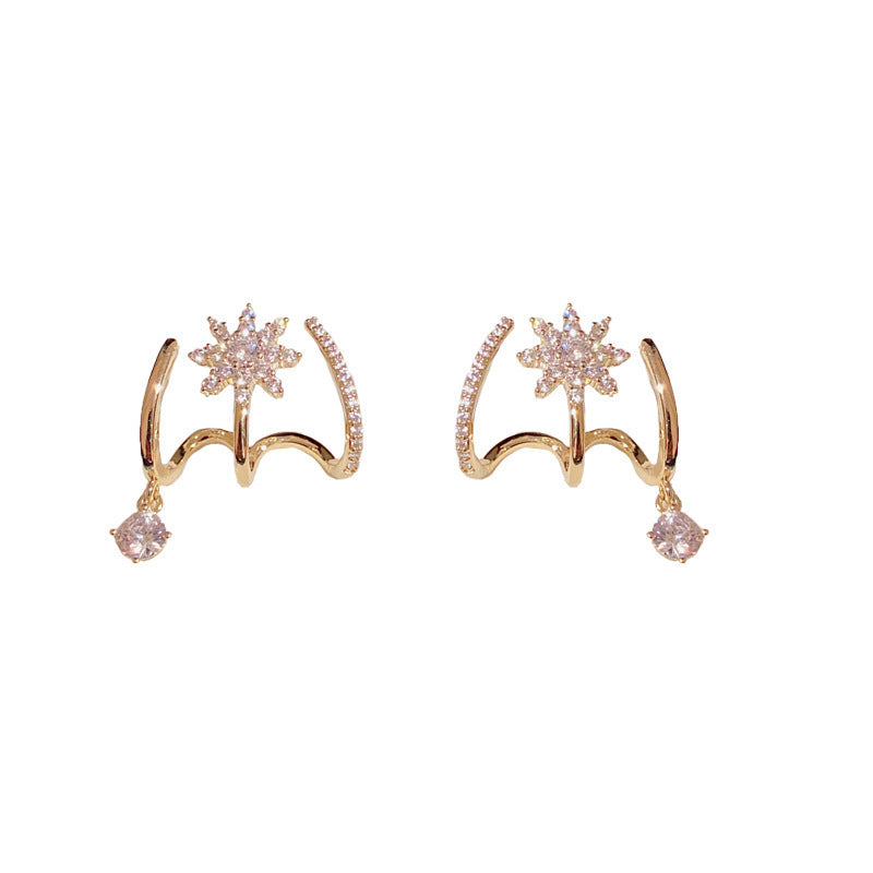 Stella gold star stud earrings - view 2